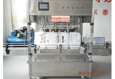 牛奶數(shù)控全自動液體灌裝機